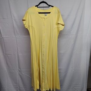 Lightly worn, women’s XL dress.